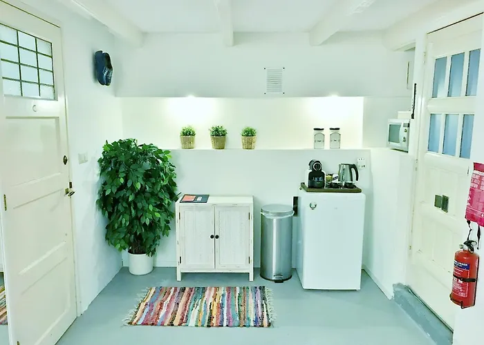 Amsterdam Home